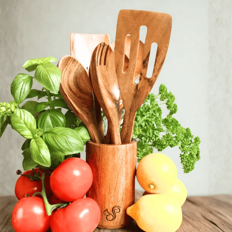 Set d'ustensiles de cuisine en bois